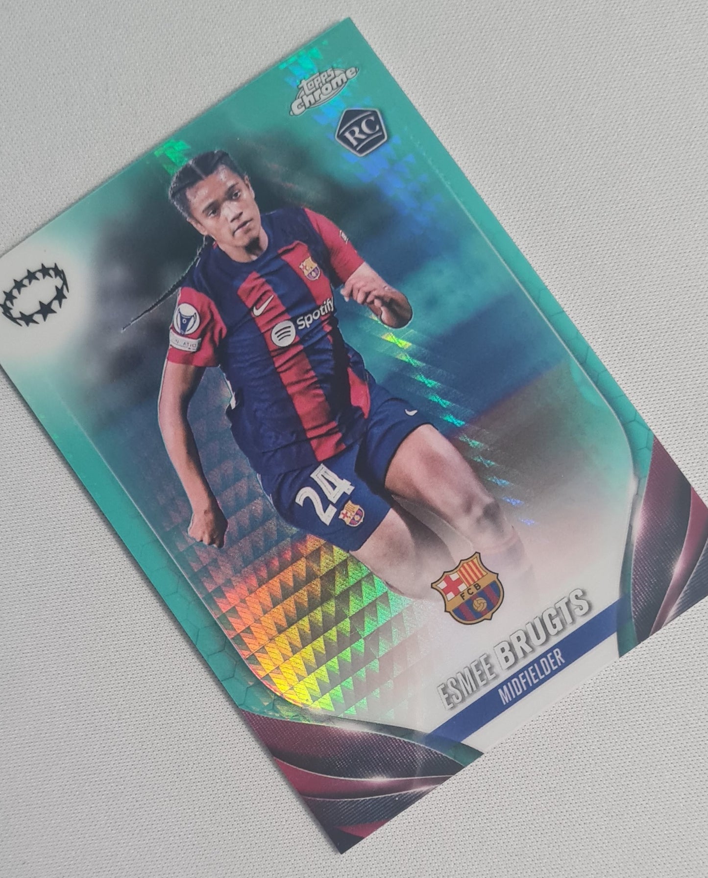 Esmee Brugts - 2024 Topps Chrome Women Champions League FC Barcelona (RC) #71 Aqua Prism Refractor