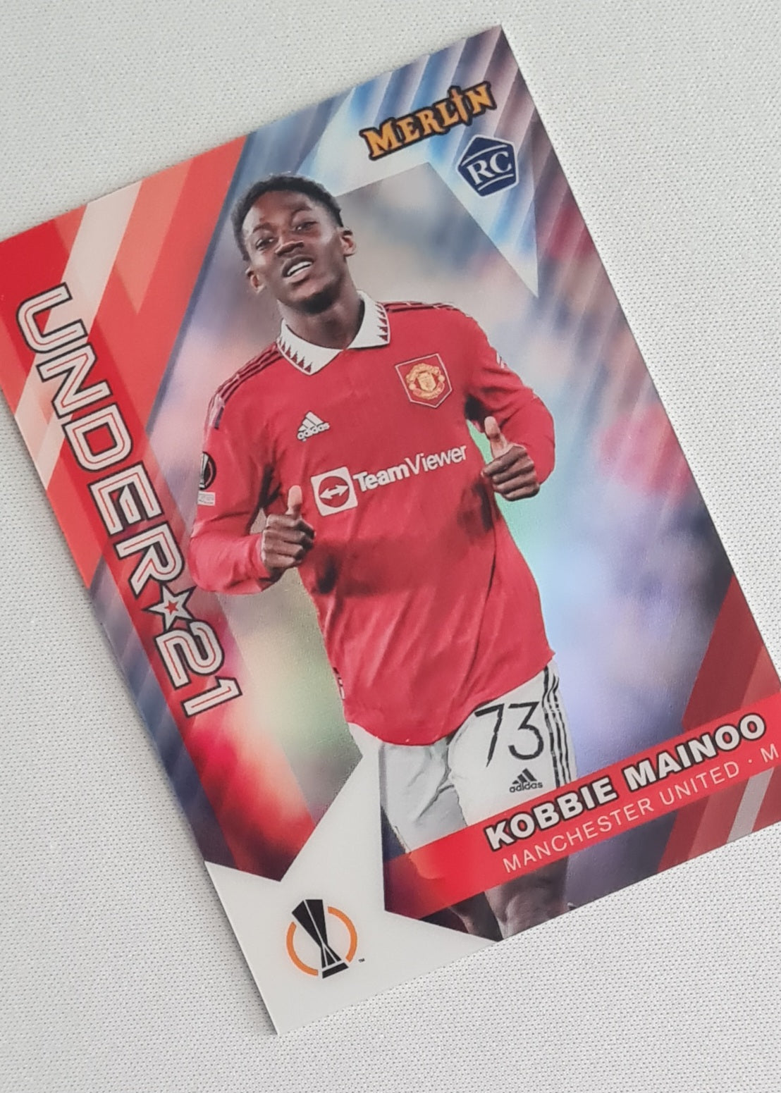 Kobbie Mainoo - 2022/23 Topps Merlin Chrome UEFA Club Competitions Under 21 #U21-8 Manchester United
