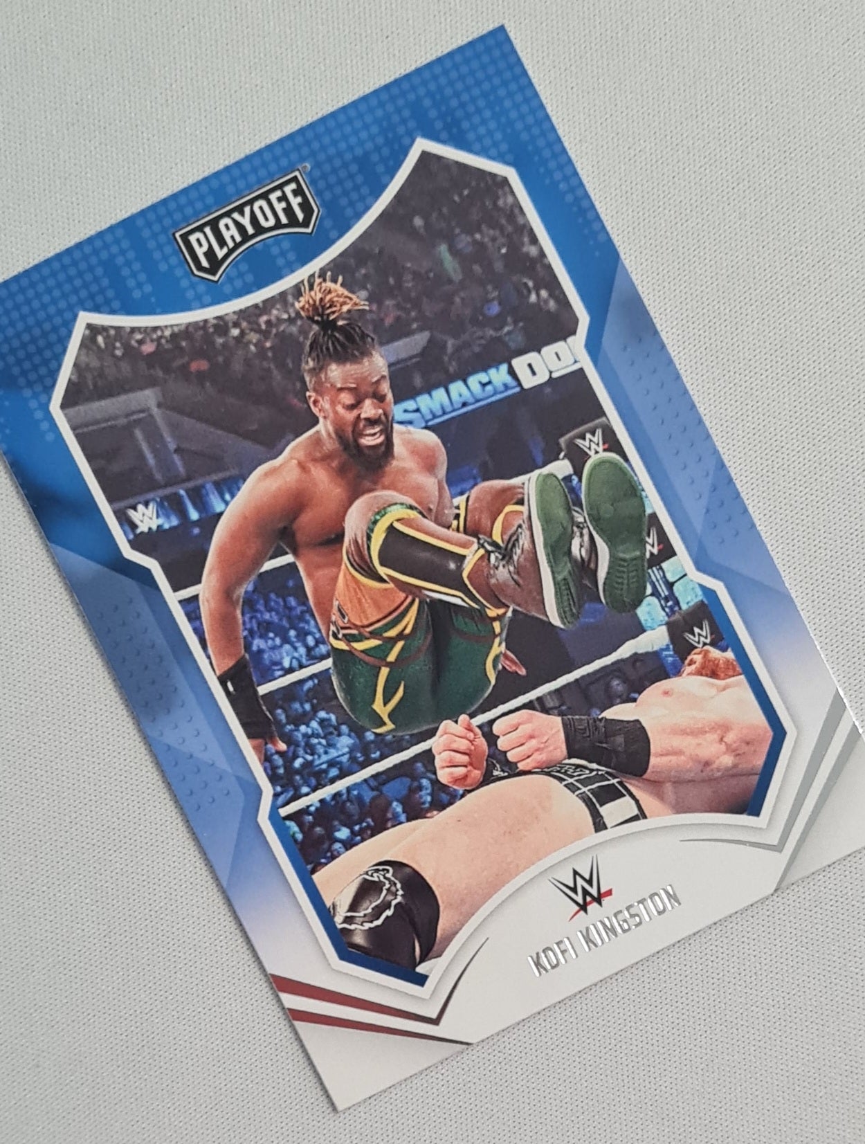 Kofi Kingston - 2022 Panini Chronicles "Playoff" WWE SMACK DOWN Wrestling #168