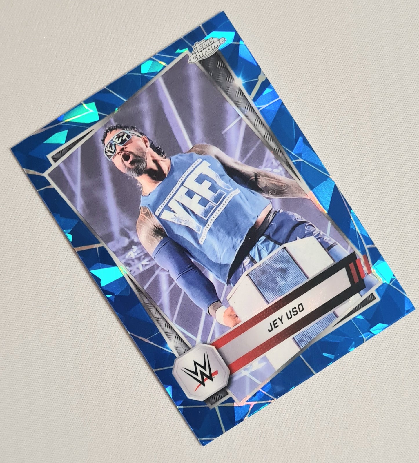 Jey Uso - 2025 Topps Chrome WWE Wrestling RAW #106 Blue cracked ice