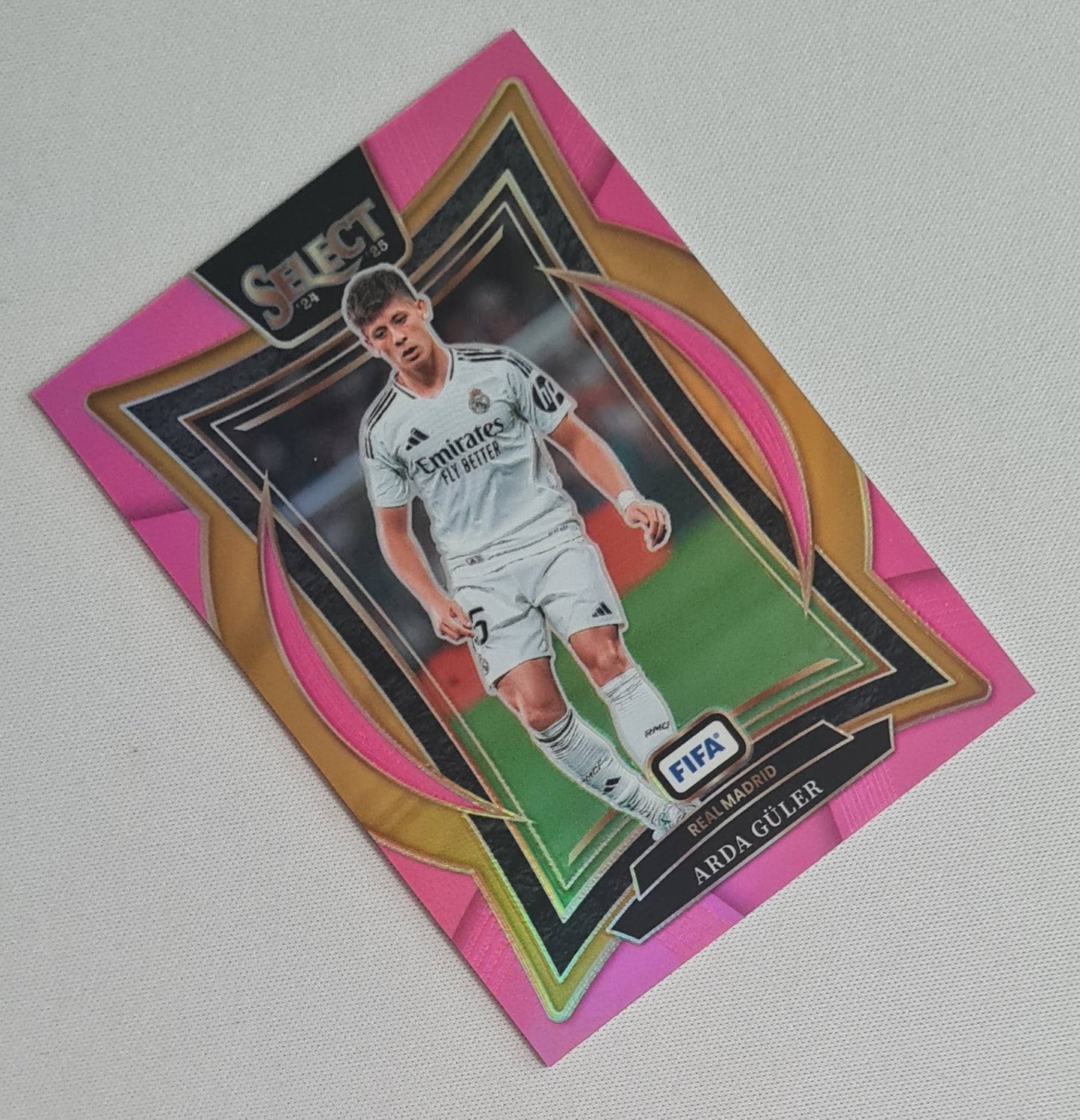 Arda Guler - 2024/25 Panini Select FIFA Soccer Real Madrid #3 Terrace Prizm Pink /59