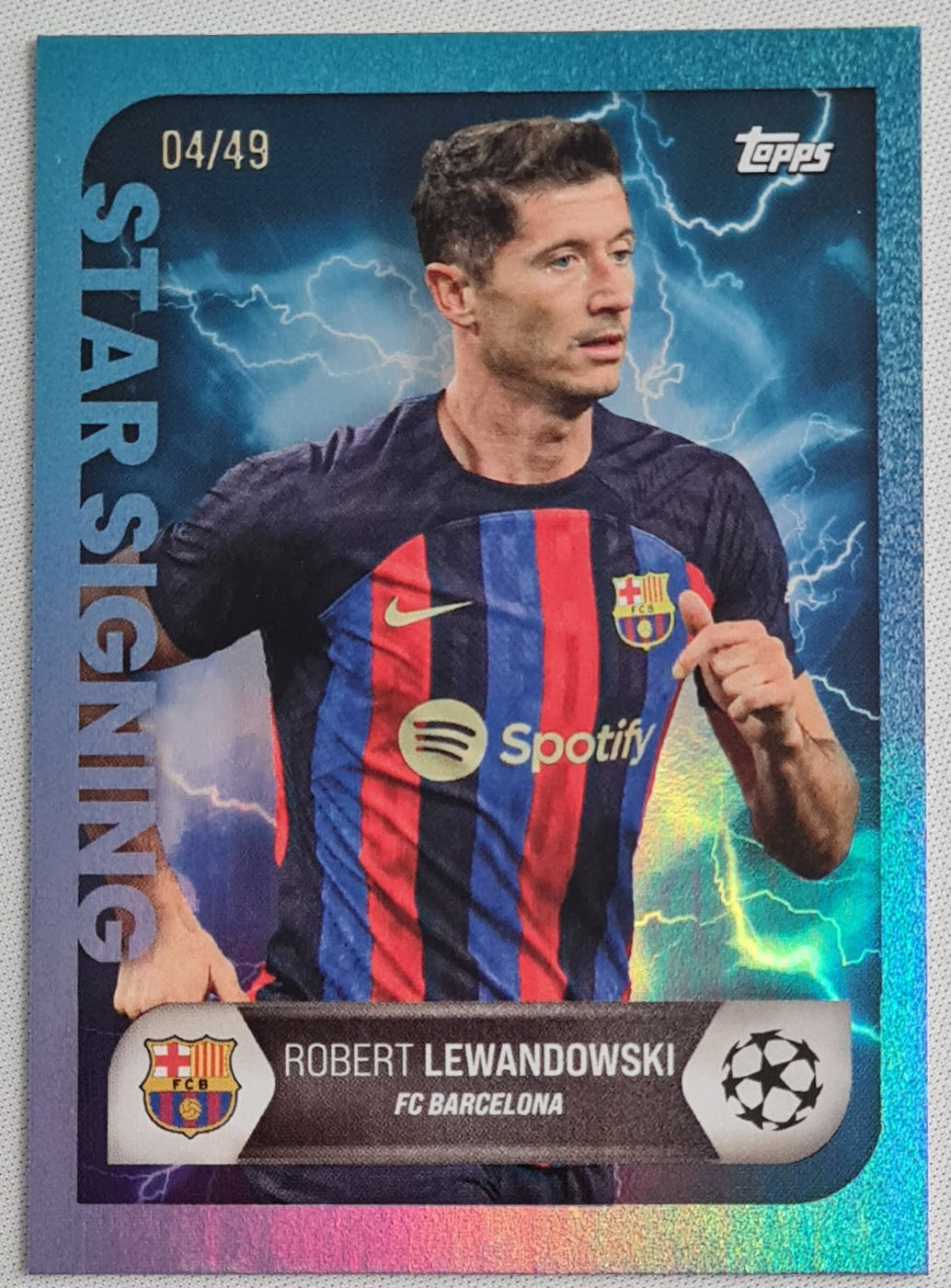 Robert Lewandowski - 2022  Topps - Star Signing - FC Barcelona /49