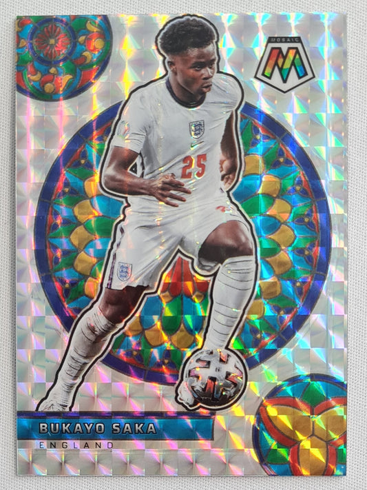 Bukayo Saka - 2021 Panini Mosaic FIFA Prizm #20 - Stained glass Case Hit SSP