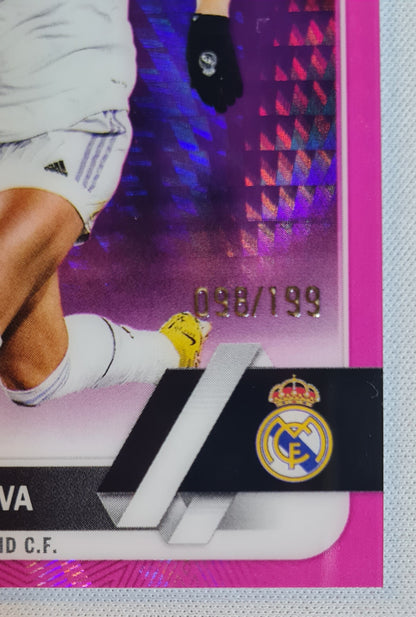 Sofie Svava - 2023 Topps Chome Women Football (CL) Pink Prism (RC) /199