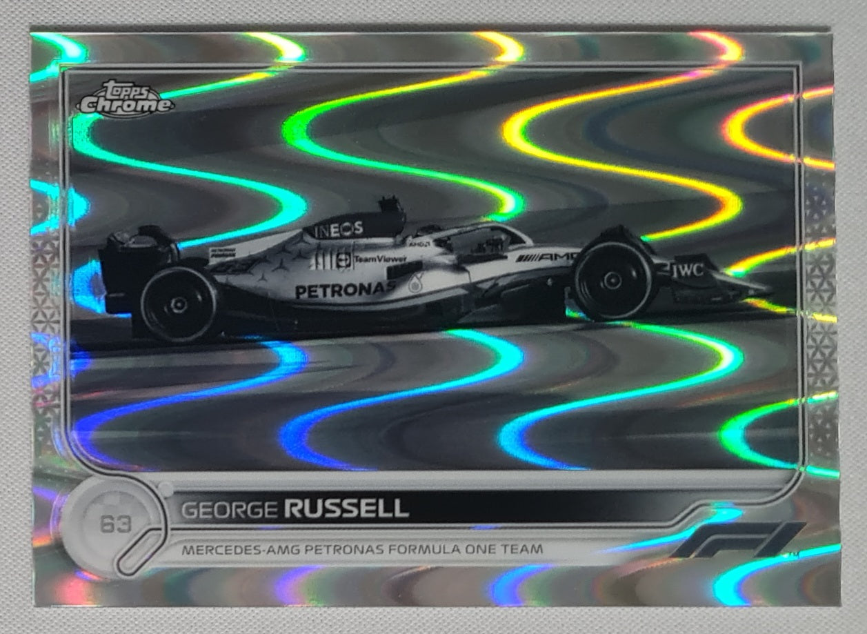 George Russell - 2022 Topps Chrome F1 Black and White Raywave Refractor #112