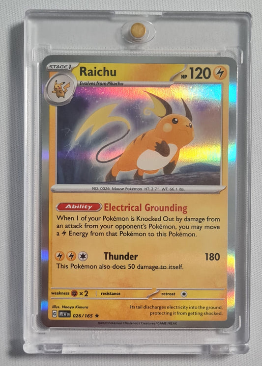 Raichu - 2023 Pokemon Stage 1 - Holo Refractor 026/165 HP120 - TCG Scarlet & Violet 151 Holo Rare