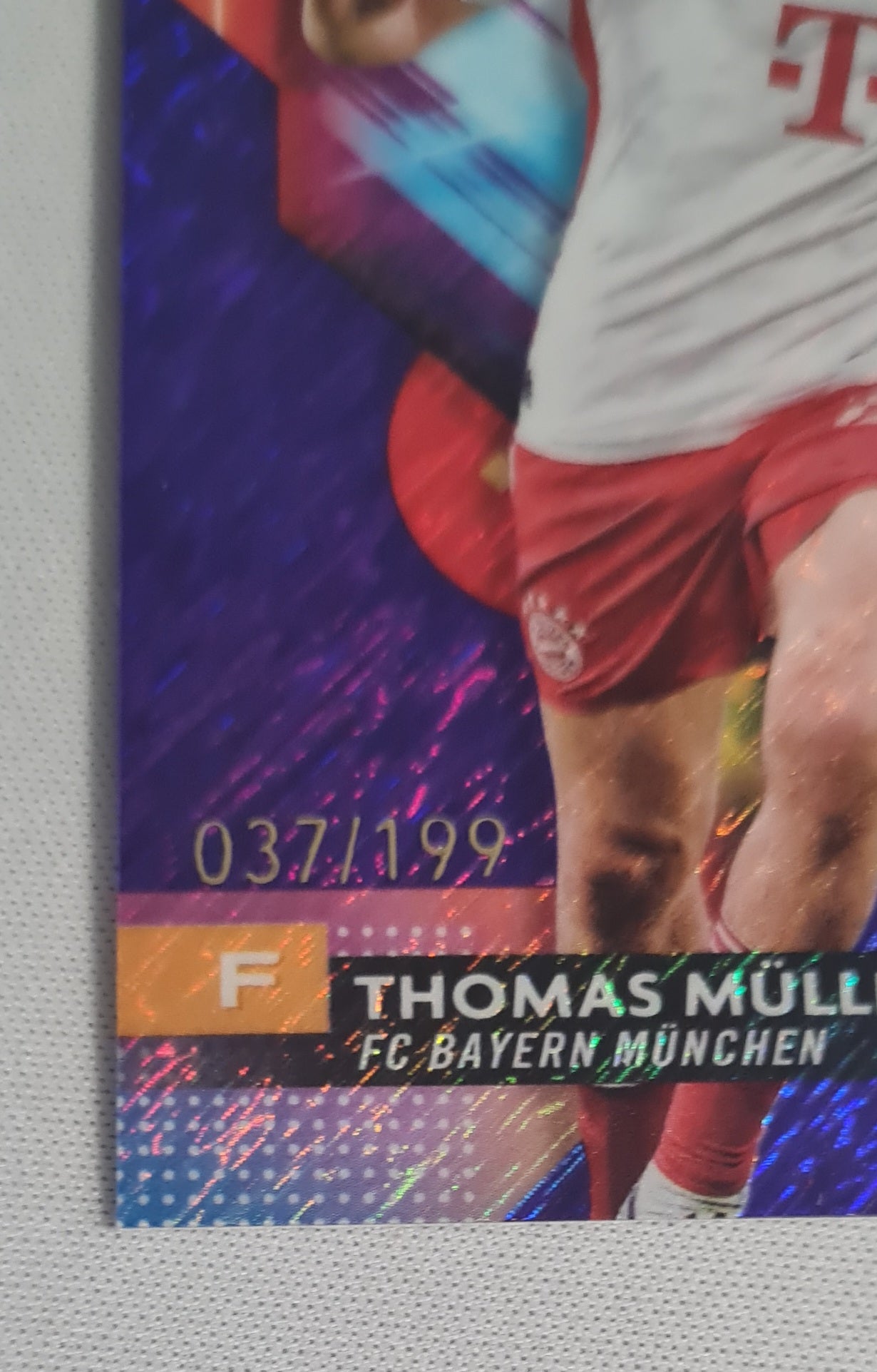 Thomas Muller - 2024 Topps Finest FC Bayern Munchen #11 CL /199 Purple Shimmer