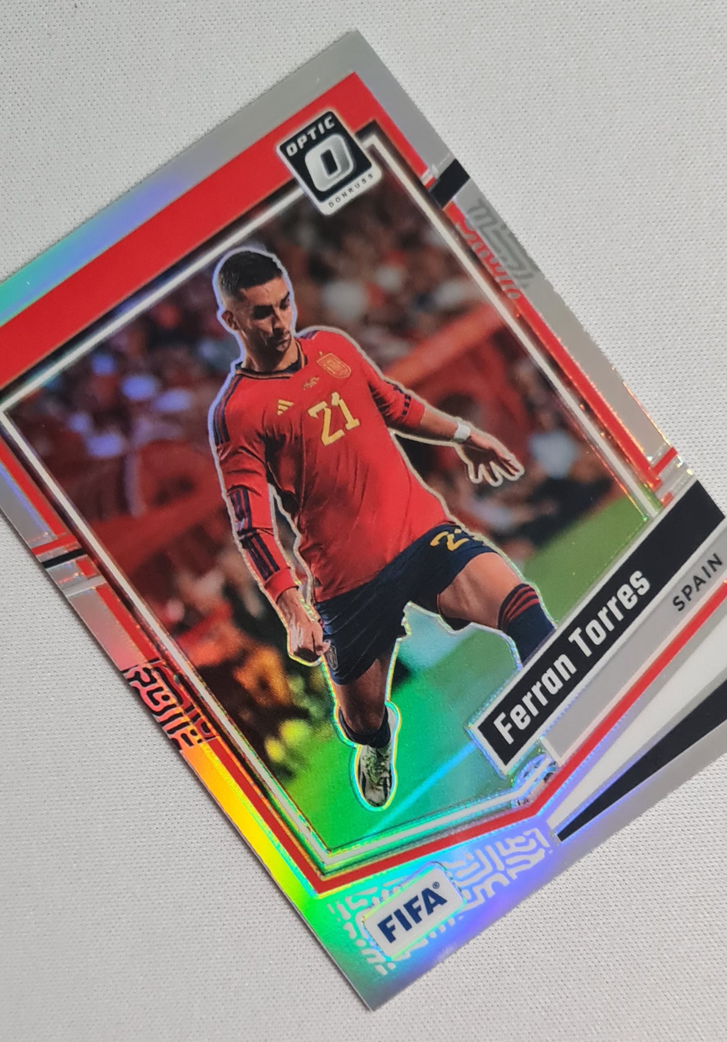 Ferran Torres - 2023/24 Panini Donruss Soccer #57 Silver Prizm Spain