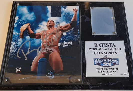 Batista - WWE Superstar Autograph Picture in frame with Blood on canvas WrestleMania 21