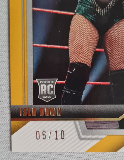 Isla Dawn - 2022 Panini NXT UK WWE #66 (RC) Yellow /10