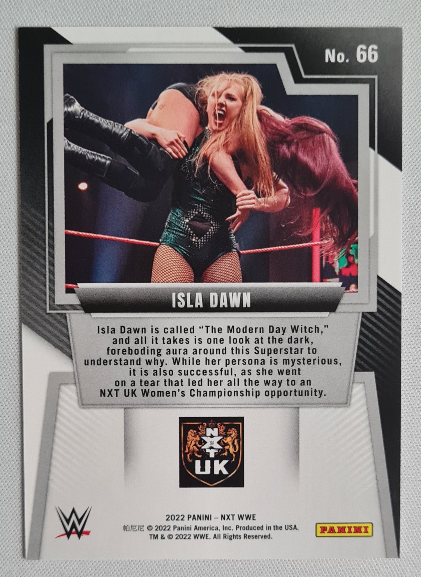 Isla Dawn - 2022 Panini NXT UK WWE #66 (RC) Yellow /10