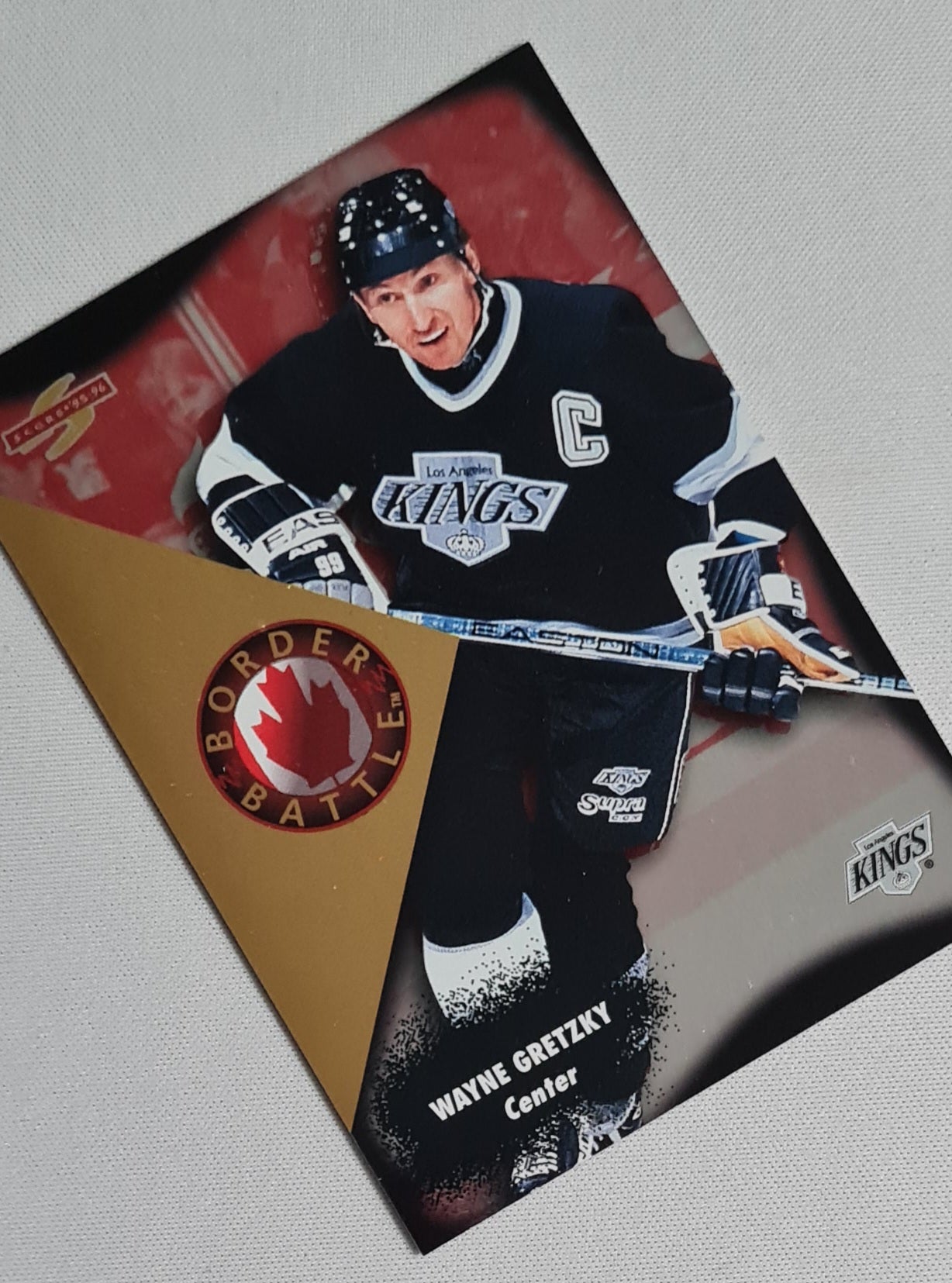 Wayne Gretzky - 1995 Pinnacle NHL Ice Hockey #2 of 15 Border Battle LA Kings