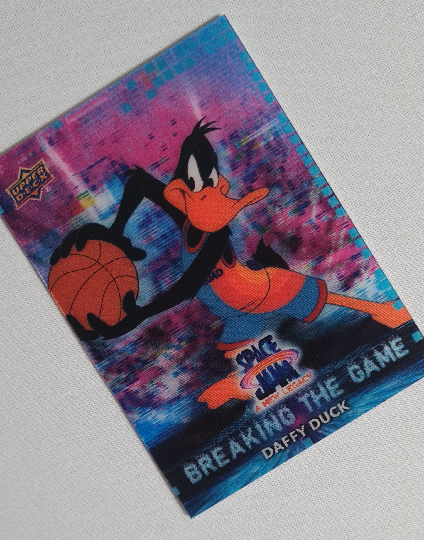 Daffy Duck - 2021 Upper Deck Space Jam - a new legacy #D3-2 "Breaking the Game" 3D Card