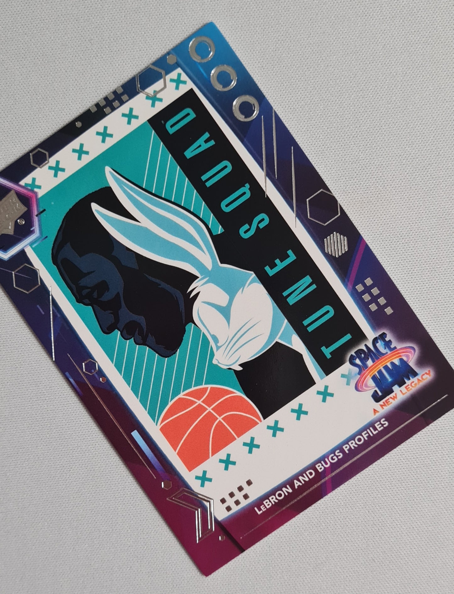 LeBron and Bugs - 2022 Upper Deck Space Jam - A New Legacy  #43