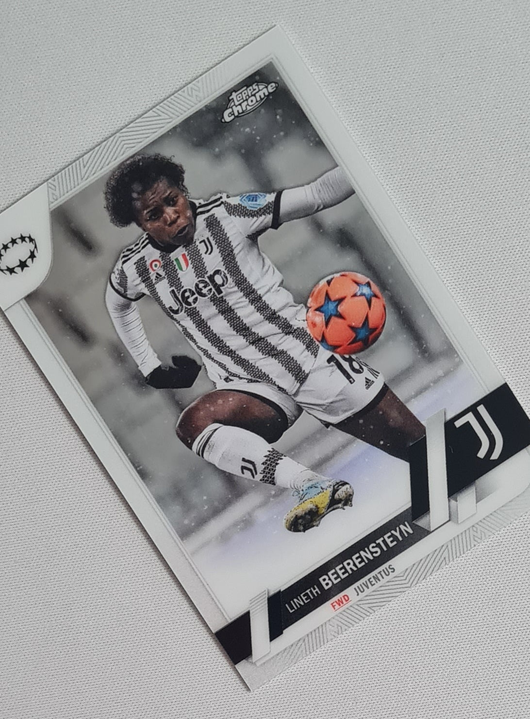 Lineth Beerensteyn - 2023 Topps Chrome Women Soccer Juventus (CL) #11