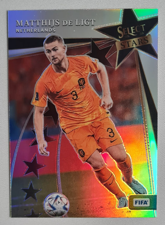 Matthijs de Ligt - 2022/23 Panini Select FIFA Soccer (KNVB Team Netherlands) #24 Holo
