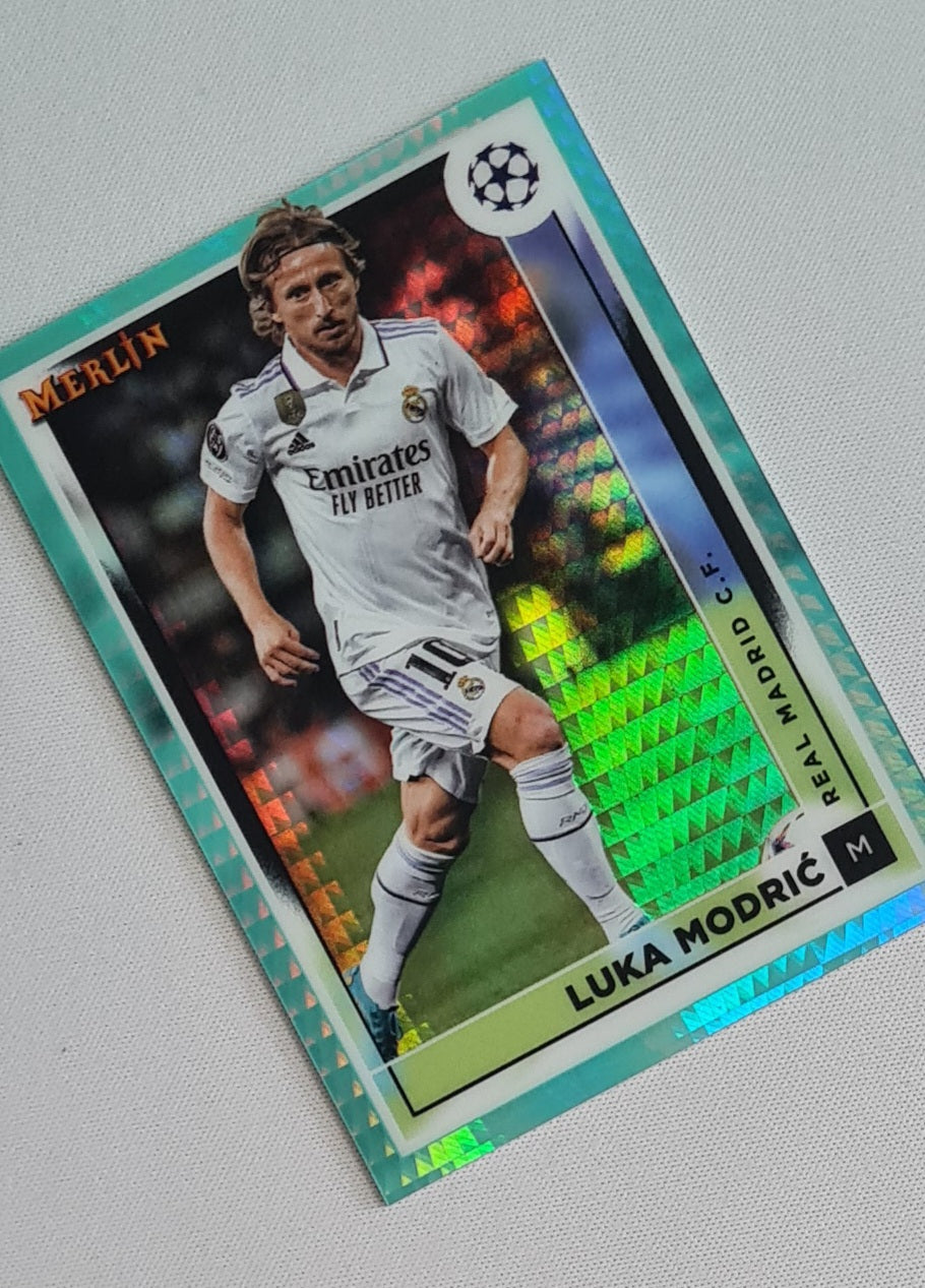 Luka Modric - 2023 Topps Merlin (CL) Real Madrid Aqua Prism Refractor #119