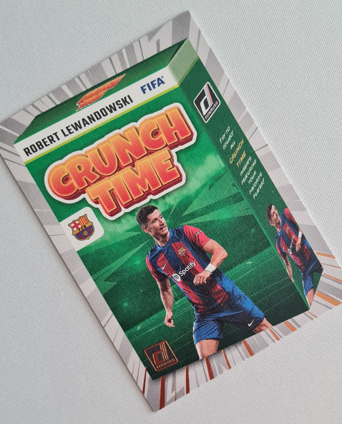 Robert Lewandowski - 2023/24 Panini Donruss Soccer Crunch Time #10