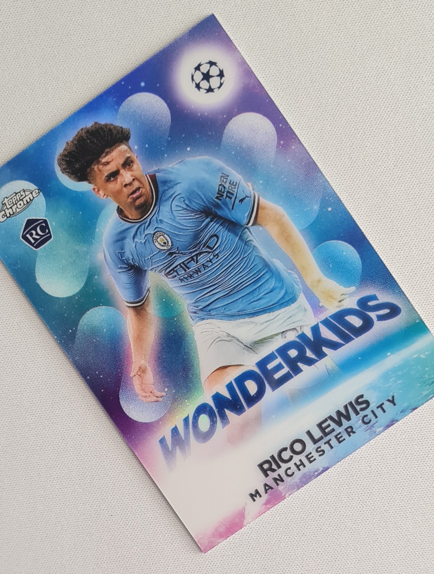 Rico Lewis - 2022/23 Topps Chrome UEFA Club Competitions Wonderkids #W5 Manchester City