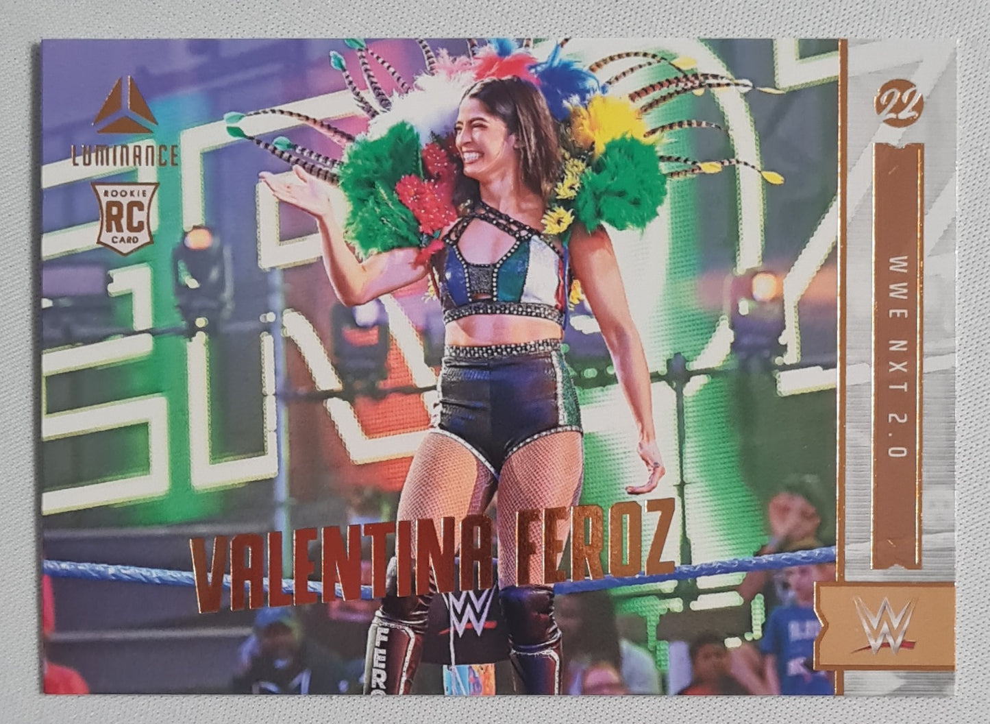 Valentina Feroz - 2022 Panini Chronicles Luminance WWE/NXT 2.0 (RC)  #158