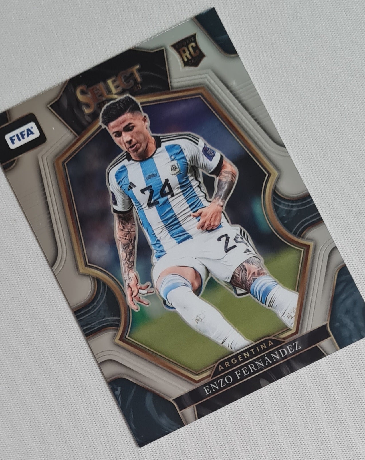 Enzo Fernandez - 2022/23 Panini Select FIFA Soccer Argentina #47 Mezzanine