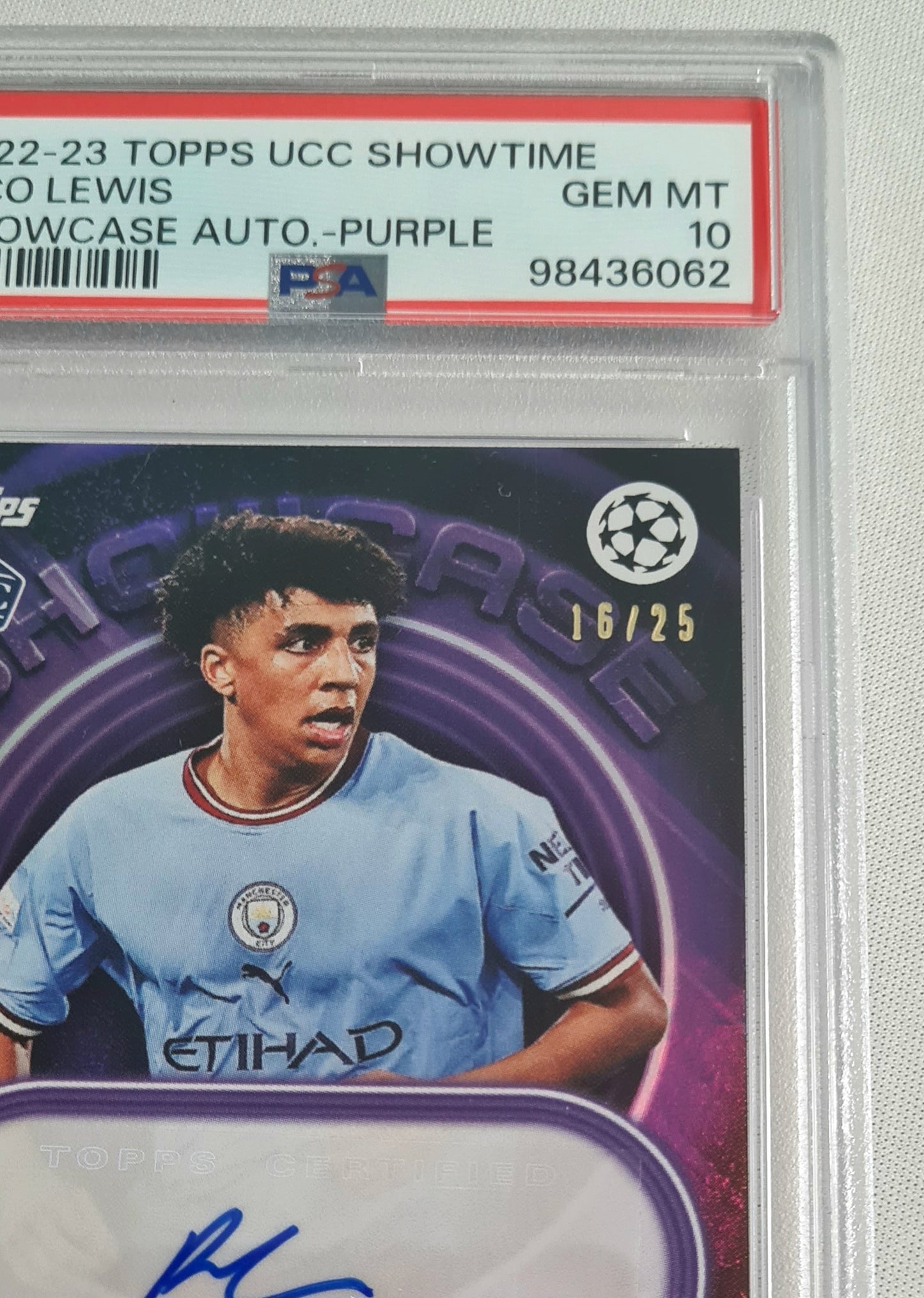 Rico Lewis - 2022/23 Topps UCC Showtime CL Manchester City (RC) Showcase Auto-Purple / Auto PSA 10 GEM MINT