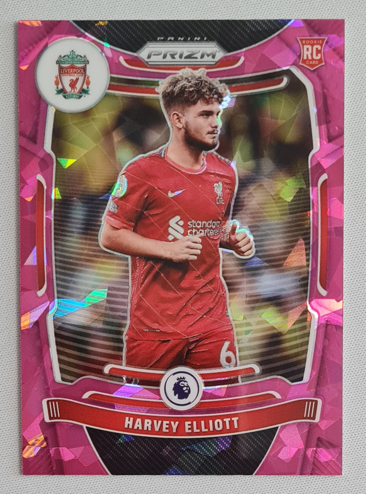 Harvey Elliot - 2021-22 Panini Prizm Pink Cracked Ice (RC) #87