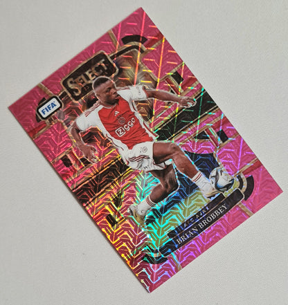 Brian Brobbey - 2023/24 Panini Select FIFA Soccer Prizm Terrace #52 Prizm Pink Mojo /199