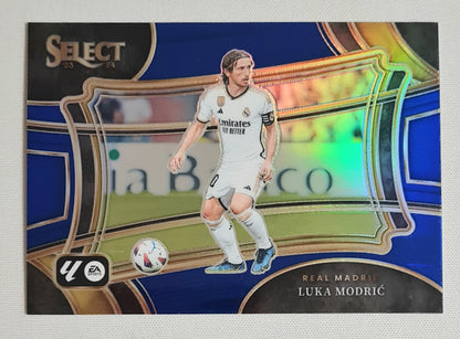 Luka Modric - 2023/24 Panini Select La Liga Soccer Real Madrid Prizm Field Level #224 Blue Prizm