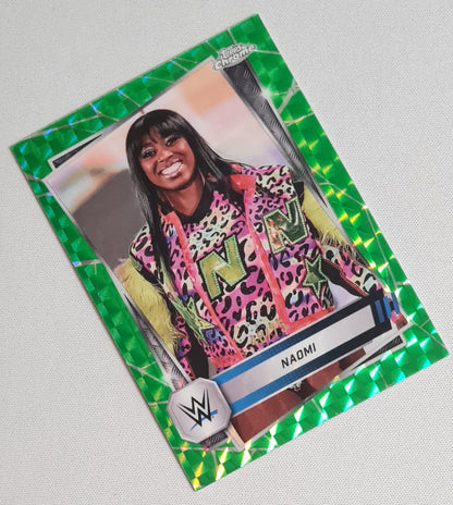 Naomi - 2025 Topps Chrome WWE Wrestling Smack Down #194 Green Geometric Refractor /75