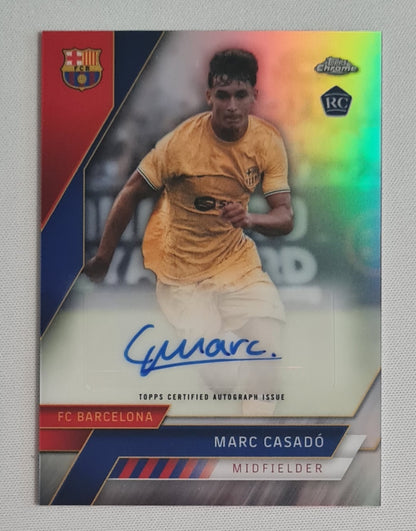 Marc Casado - 2023 Topps Chrome FC Barcelona (RC) #AU-MC Refractor/Autograph