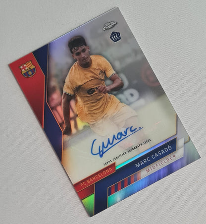 Marc Casado - 2023 Topps Chrome FC Barcelona (RC) #AU-MC Refractor/Autograph