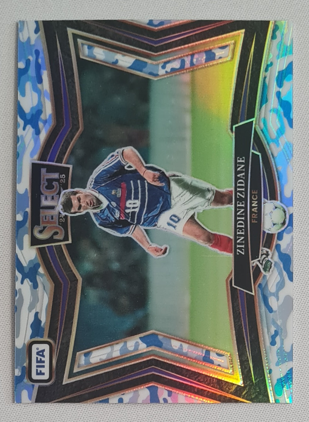 Zinedine Zidane - 2024/25 Panini Select FIFA Soccer Field Level National Team France Prizm #249 Field Winter camo /30