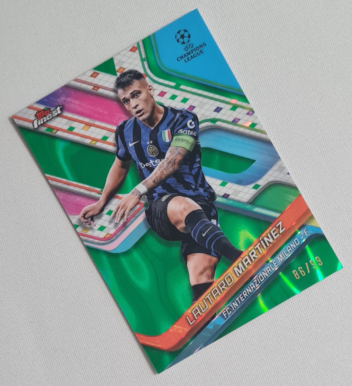 Lautaro Martinez - 2025 Topps Finest FC Internazionale Milano (CL) #35 /99 Green Lava Refractor