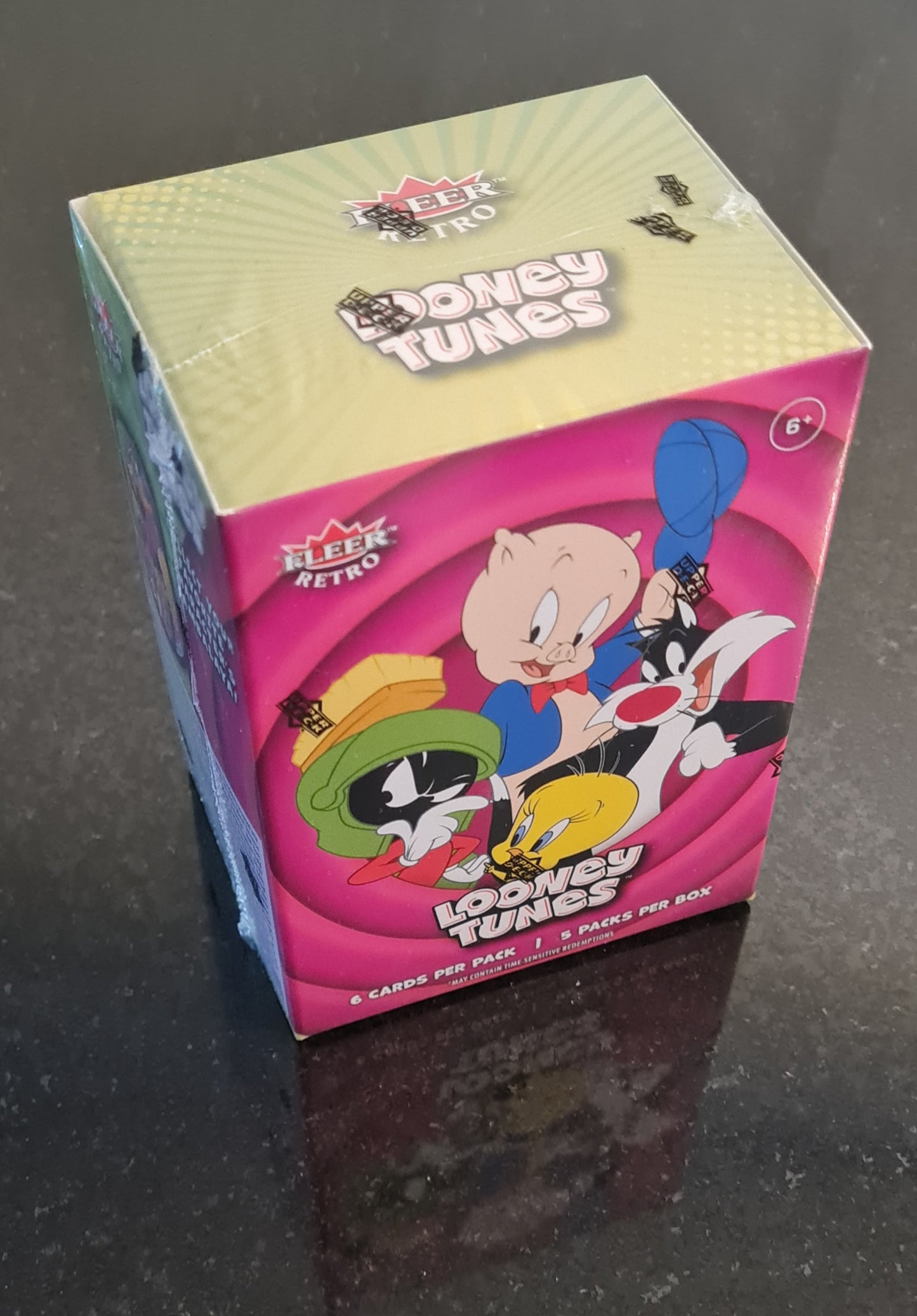 2024 Upper Deck Looney Tunes - Fleer Retro 5-Pack Blaster